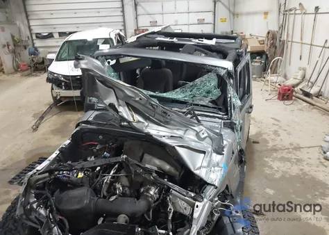 2014 Jeep Wrangler Unlimited Sport from USA, damaged, VIN 1C4BJWDG2EL145501